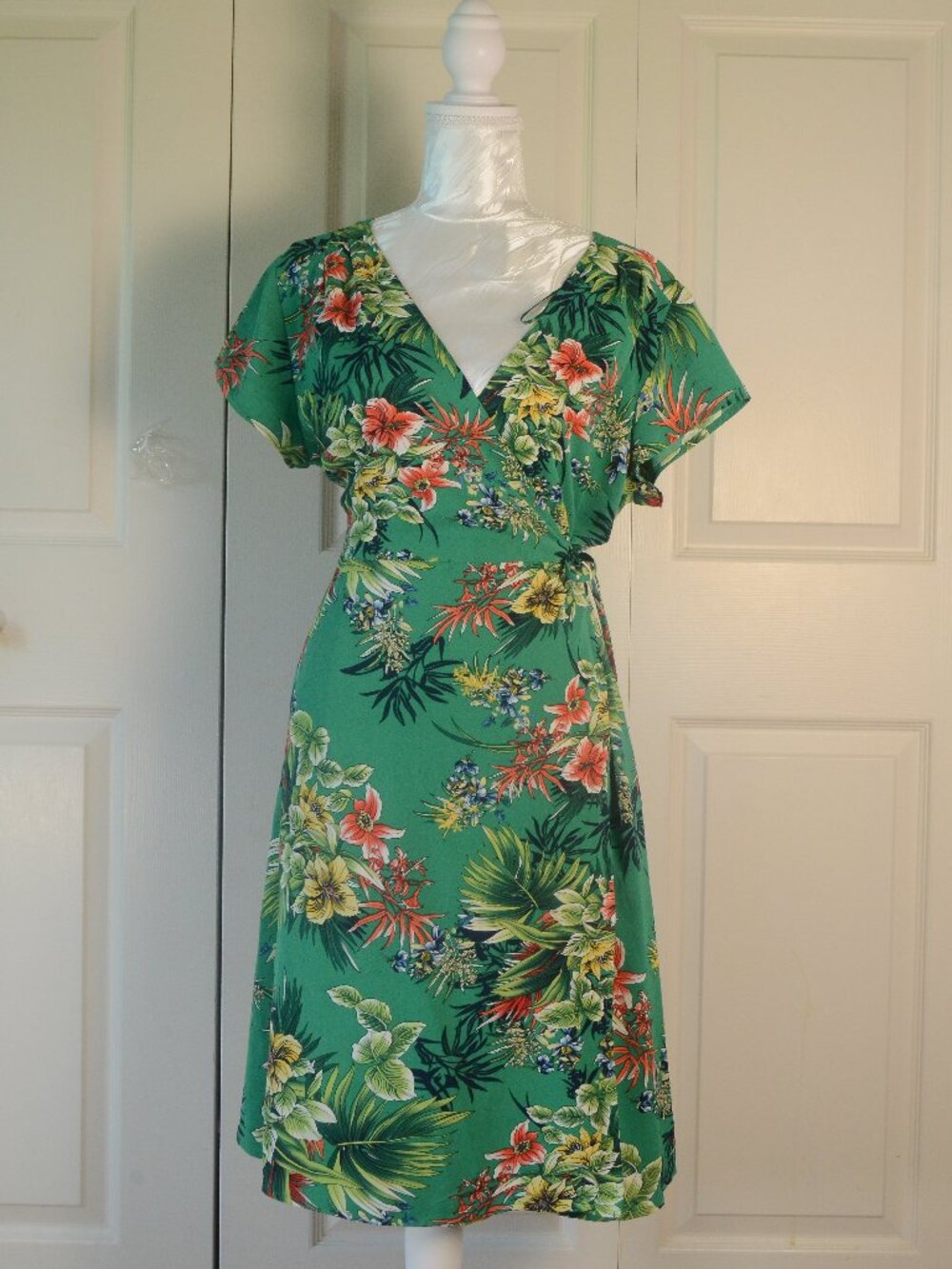 Mario Serrani Tropical Wrap Dress XL Green Floral Midi Vacation Cruise Resort